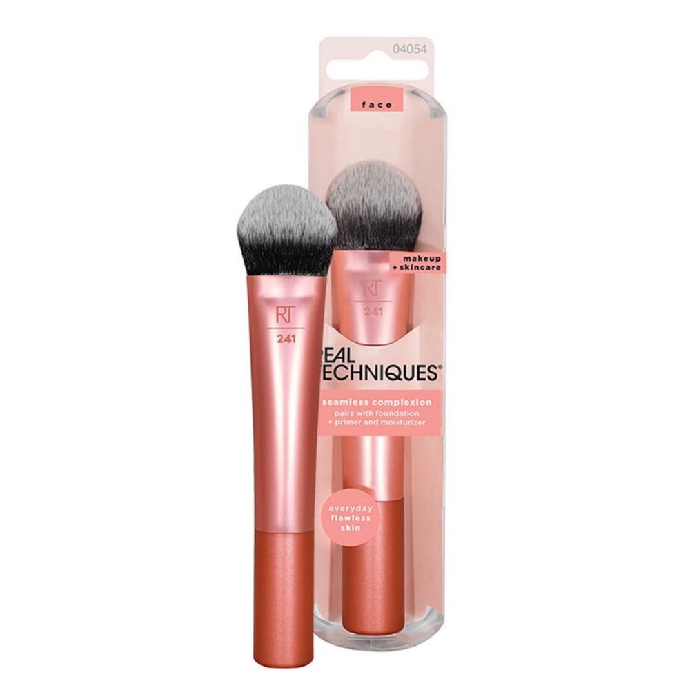 Real Techniques Cover & Conceal Dual Ended 2-in-1 Makeup Brush